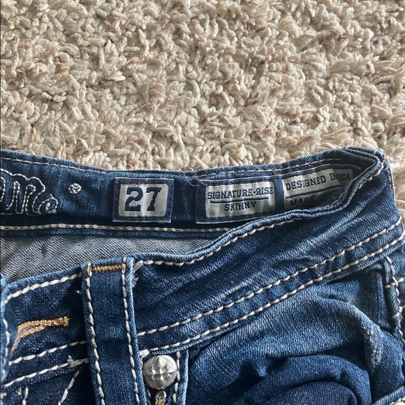 Size 27 skinny Miss Me jeans - Picture 3 of 3